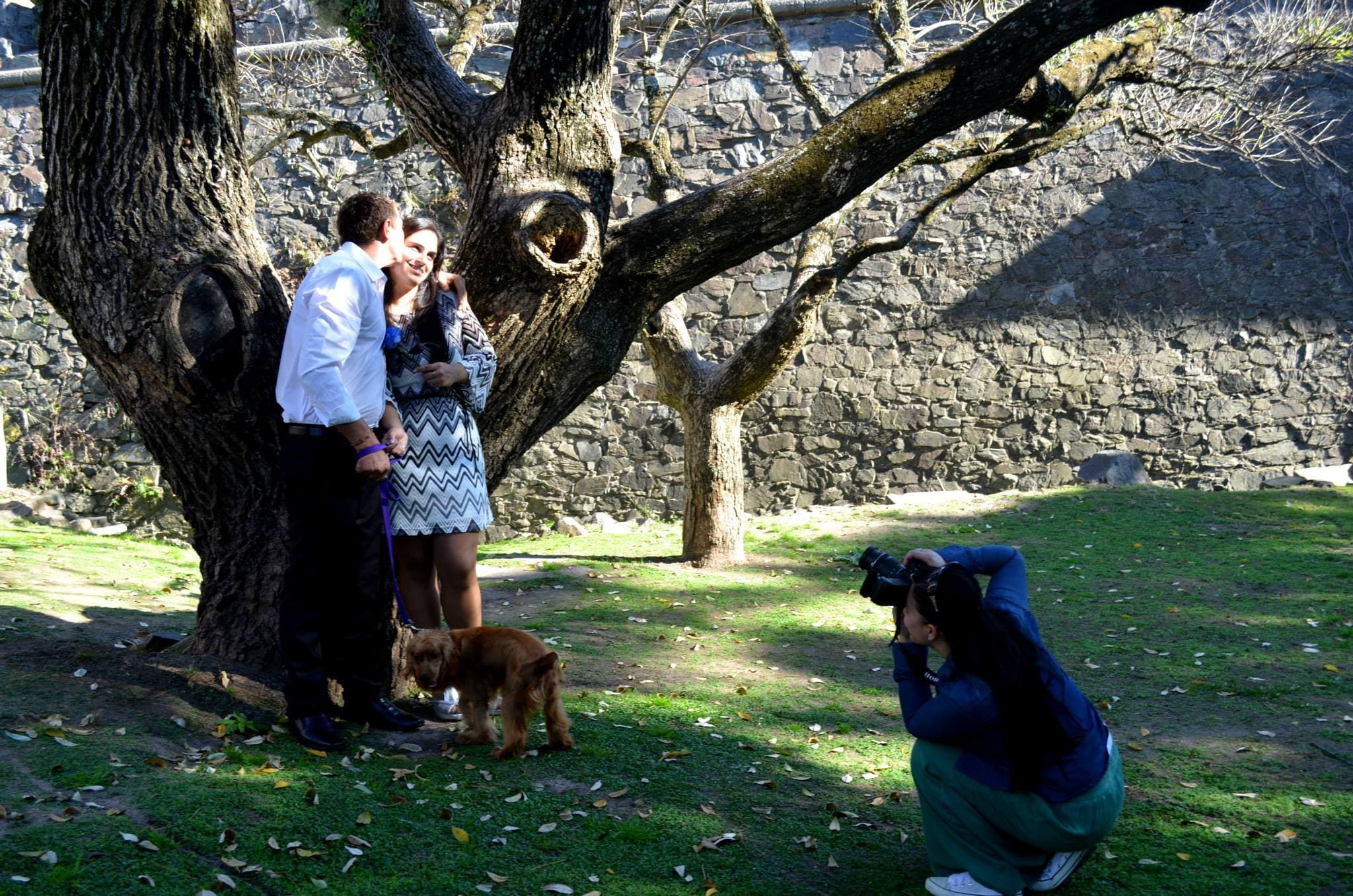 Fabiana M. Goñi fotografiando un evento